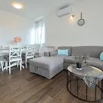 Villa Azuro Sveti Filip i Jakov