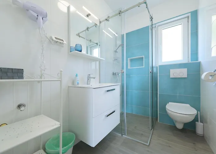 Azuro Villa *