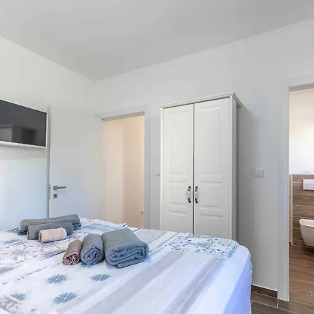 Azuro Villa Sveti Filip i Jakov