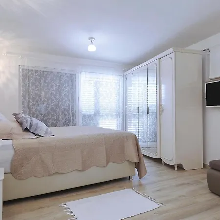Azuro Villa Sveti Filip i Jakov